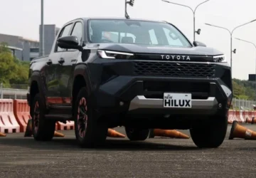 Toyota Hilux Terbaru Hadir di Indonesia dengan Fitur dan Desain Meningkat