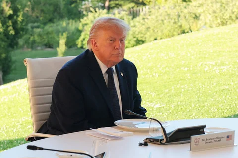 Trump dan Pezeshkian Teken Kesepakatan Damai untuk Mengakhiri Perang di Timur Tengah