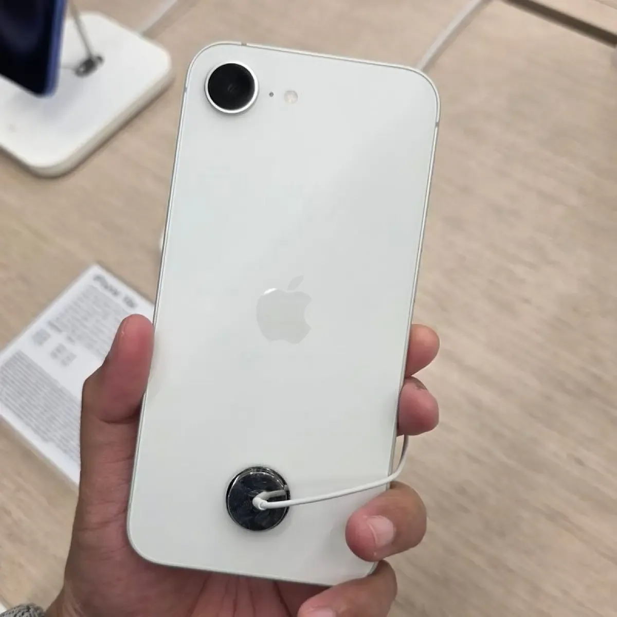 Apple Membuat Langkah Strategis dengan iPhone 16e Refurbished