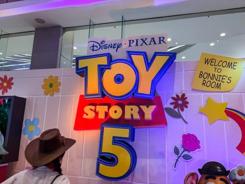 Film Toy Story 5: Mengangkat Isu Gadget dan Body Boundaries untuk Anak